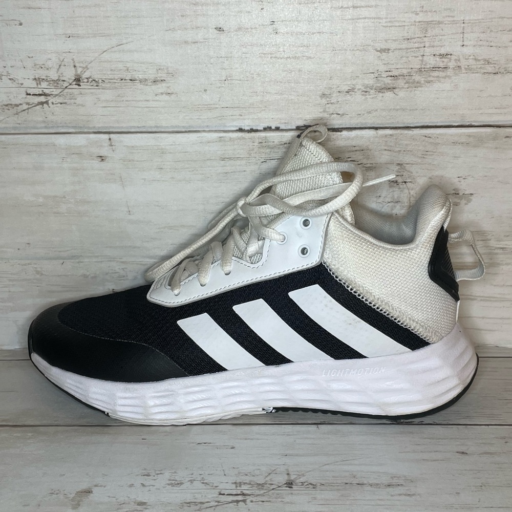 Adidas Kids Own The Game 2.0 Basketball Shoes‎ Size 5.5